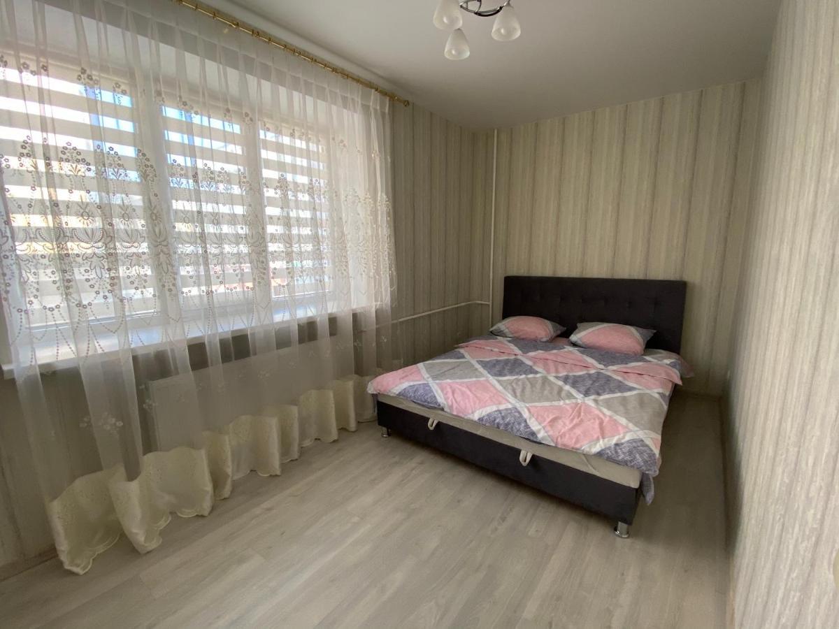 Cosy flat in the city centre 切尔尼戈夫 外观 照片
