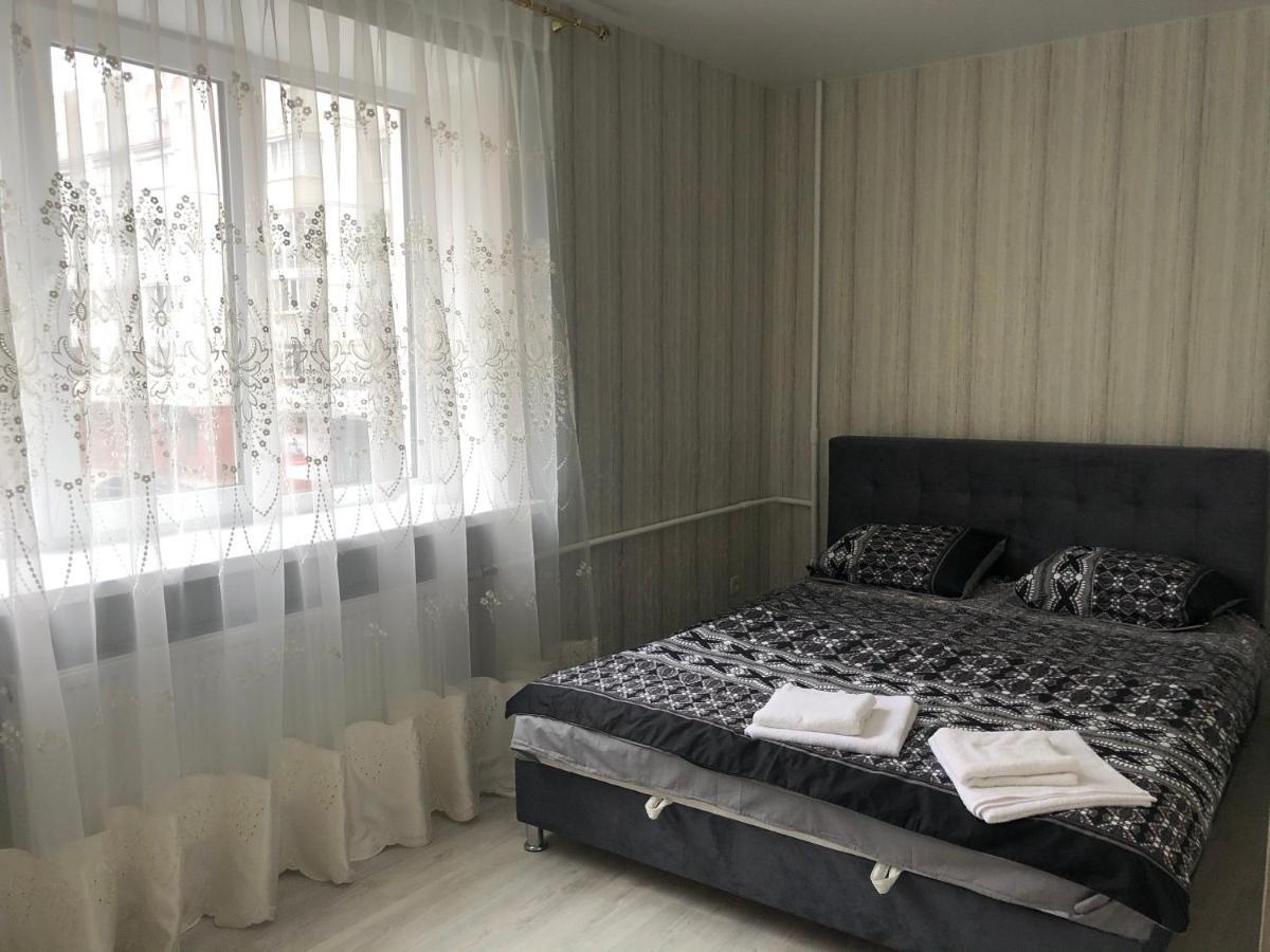 Cosy flat in the city centre 切尔尼戈夫 外观 照片