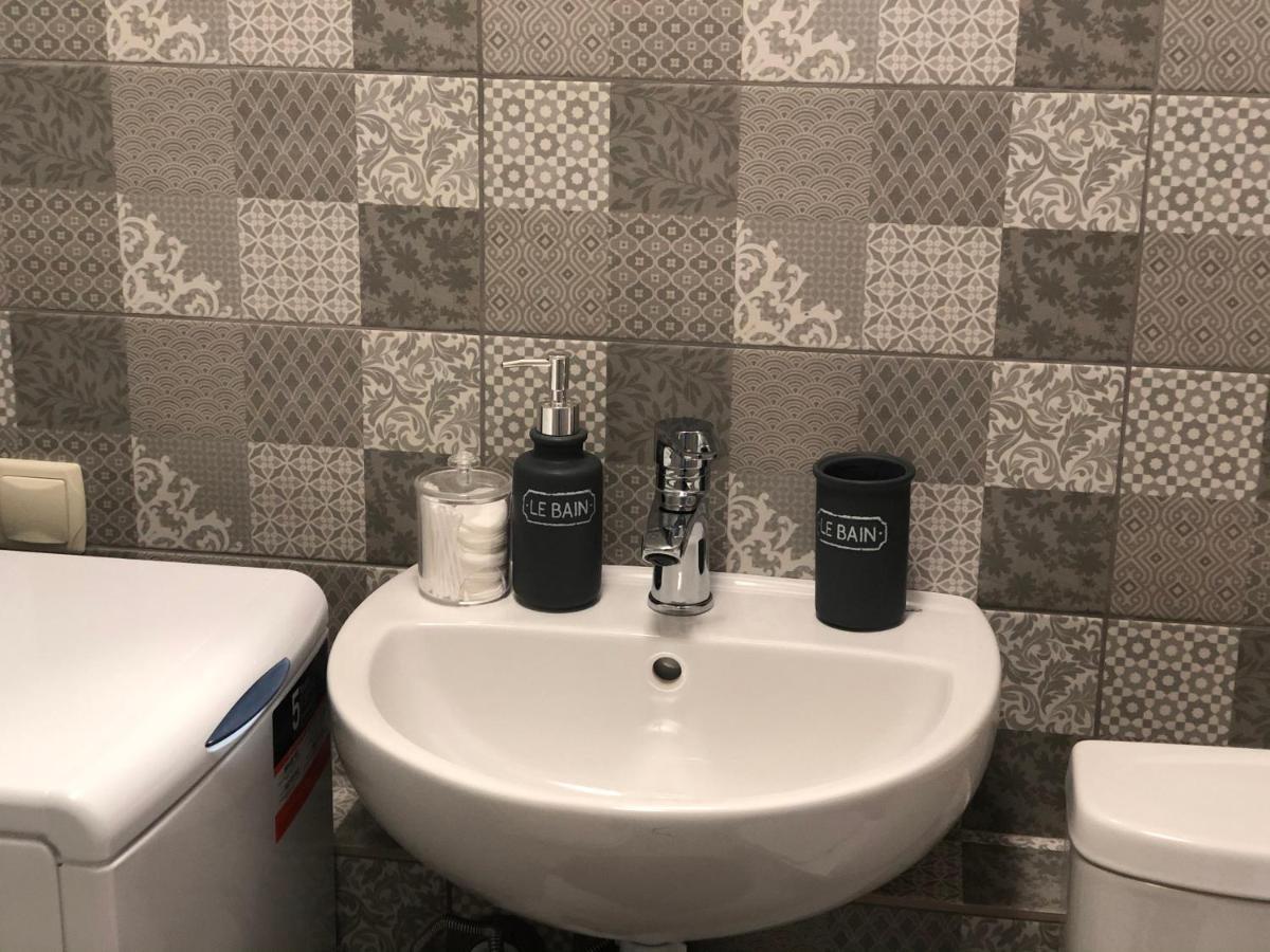 Cosy flat in the city centre 切尔尼戈夫 外观 照片